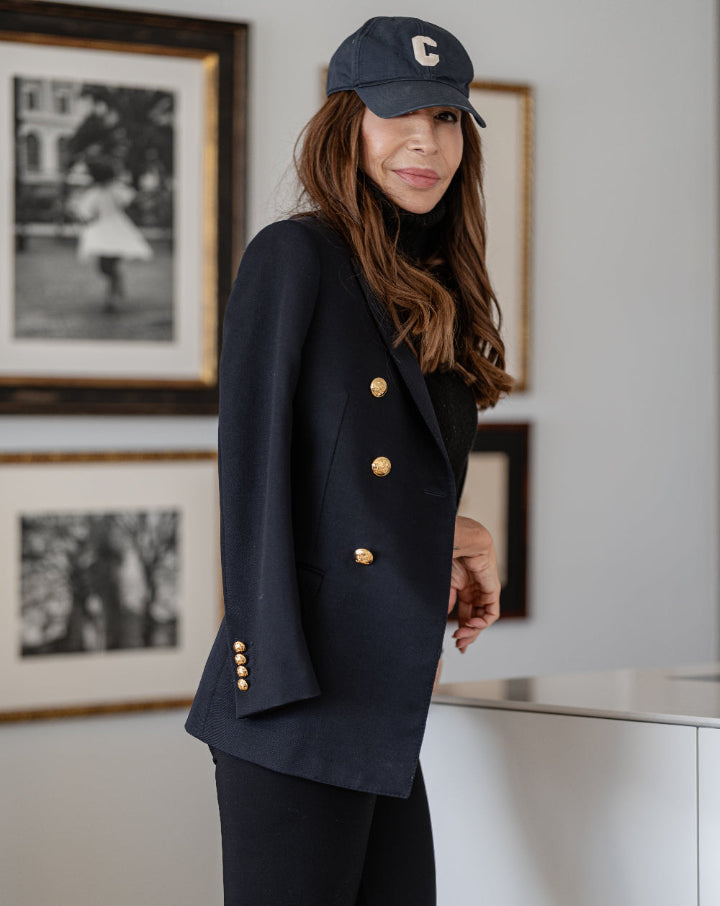 Alexandra_Classen_Girls_Must_Have_Desktop