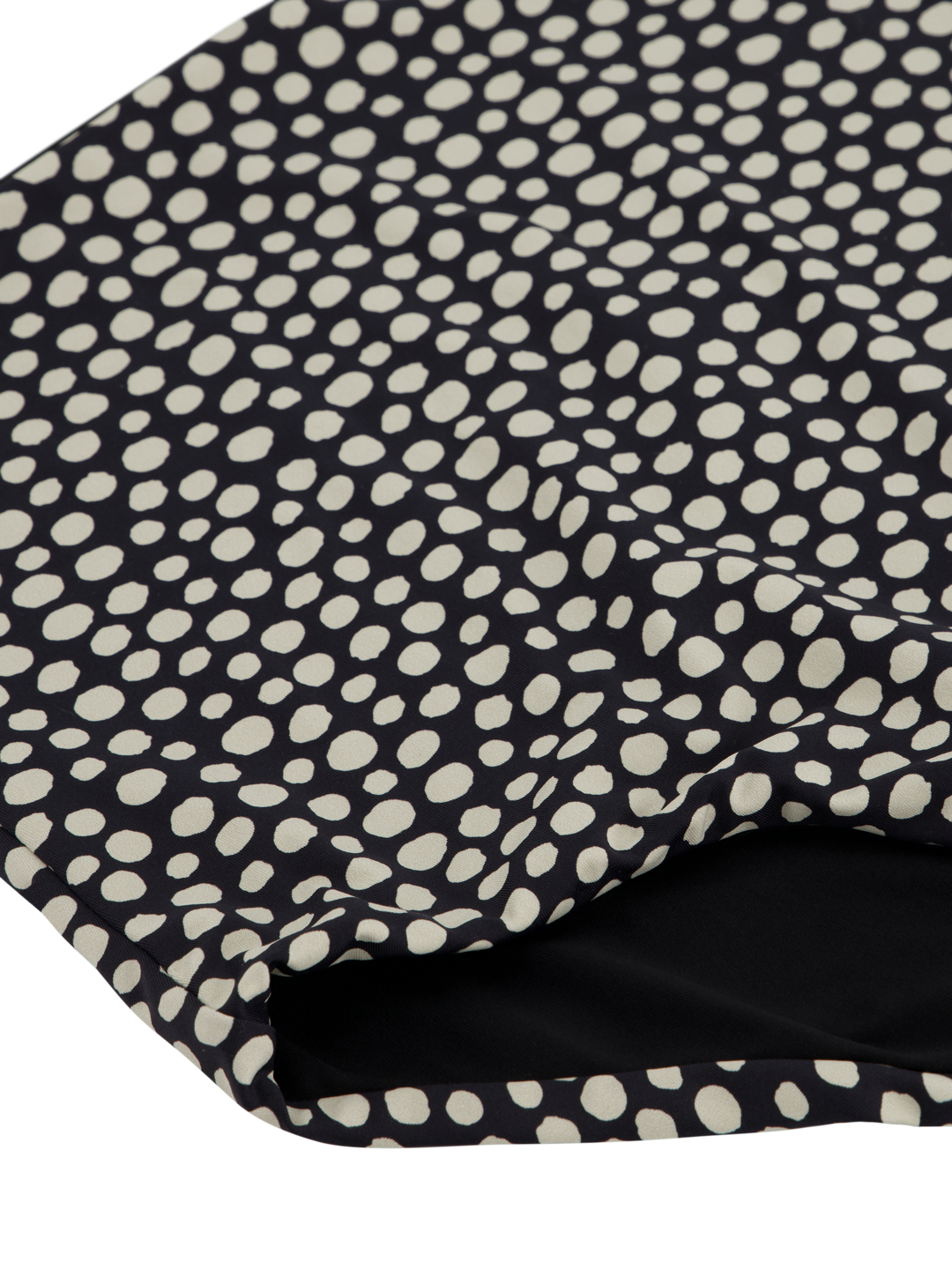 Bikini Luxe Black Seashell East-Hampton GirlsMustHave