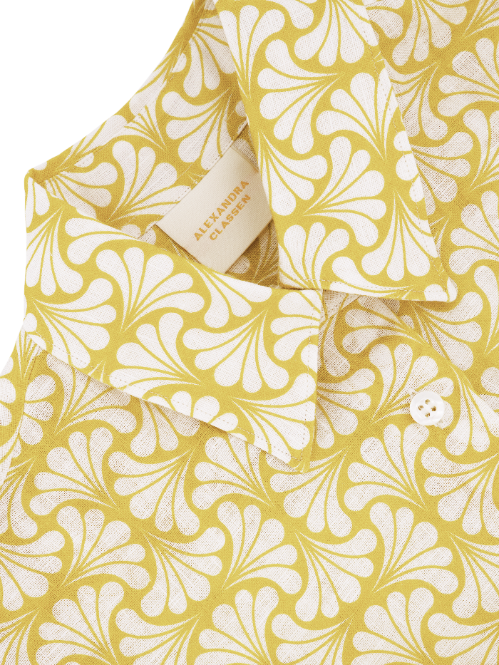 Bee - Linen shirt with ruffles