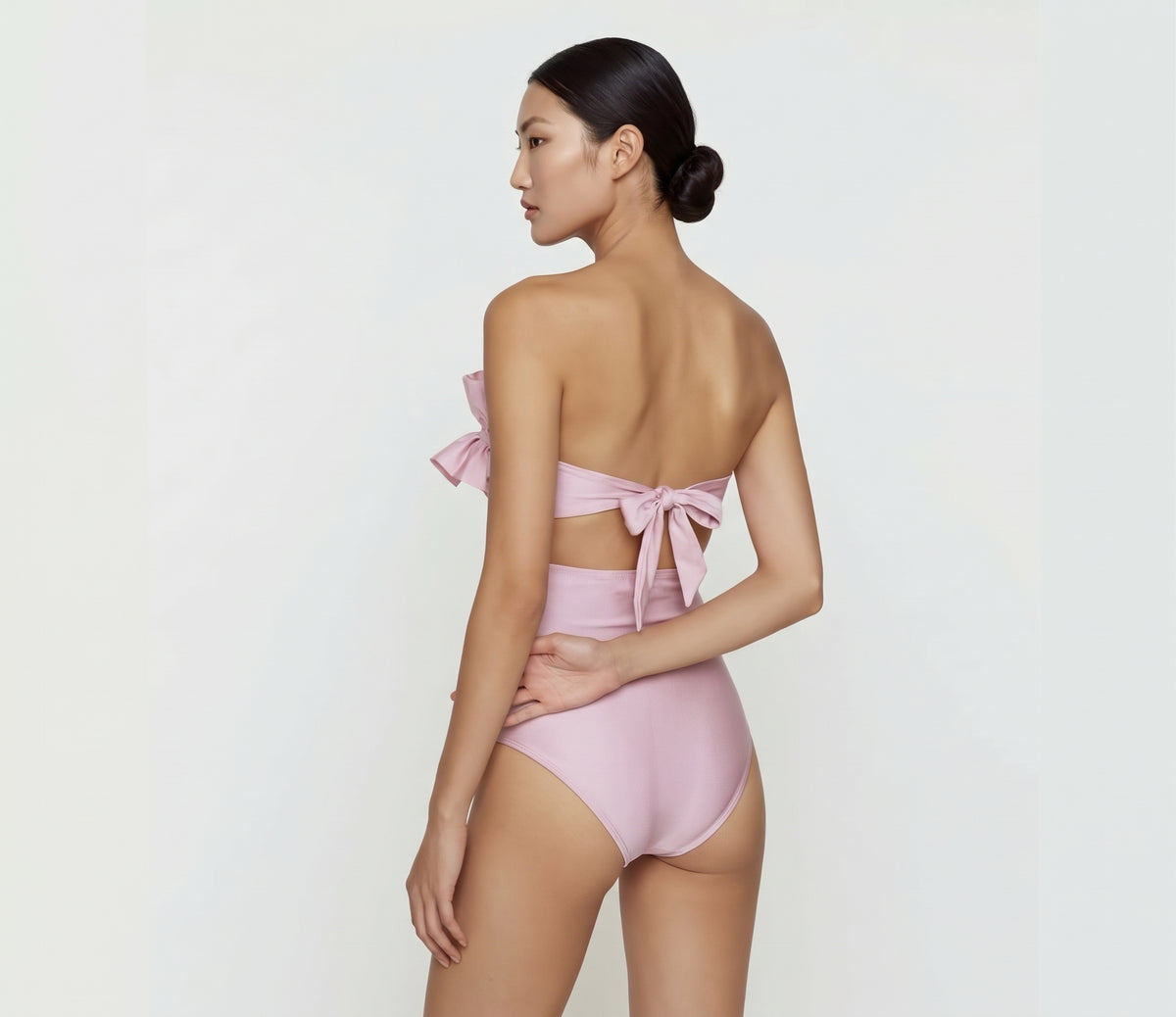 Ara - High-waisted bikini brief - Uni Essentiel